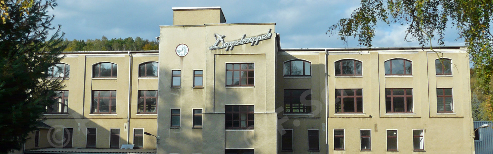 Fabrikgebäude Doppelmoppel Köthensdorf (2016)