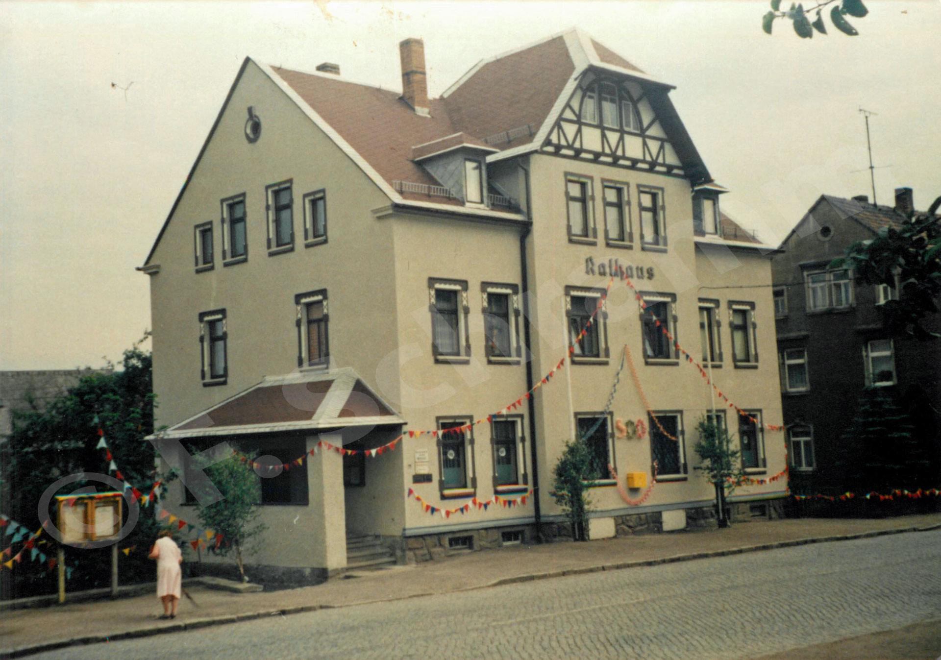 Geschmücktes Rathaus