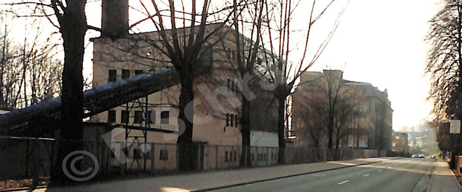 Heizhaus der GROMA kurz vor dem Abriss 2002