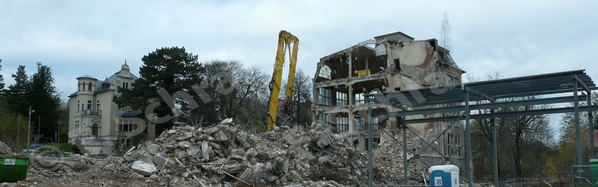 Abriss des Hauptgebäudes 2013